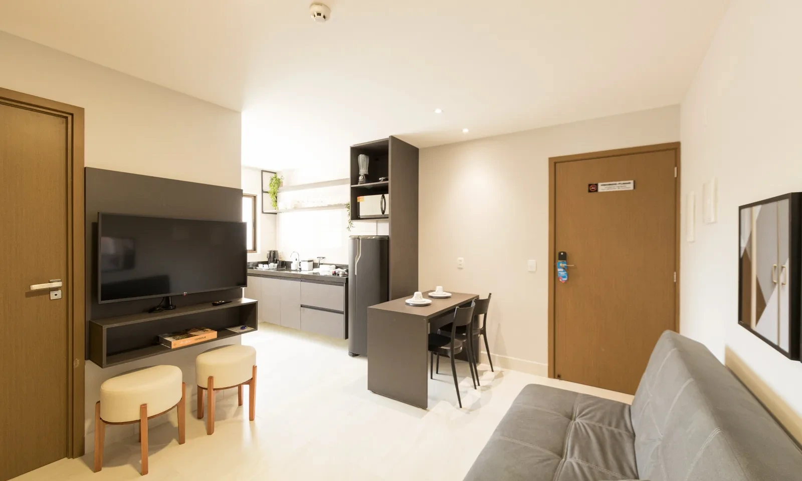 Apartamento Gaudium Flats — cozinha completa equipada